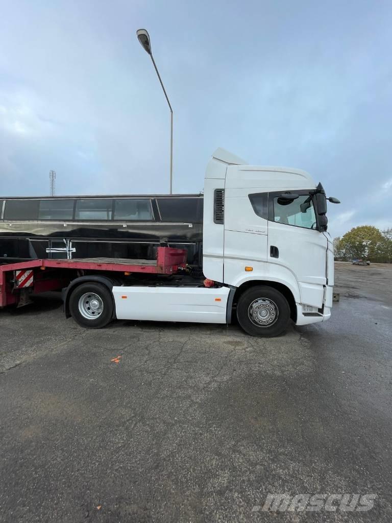 BMC TGR 1846 Vetopöytäautot