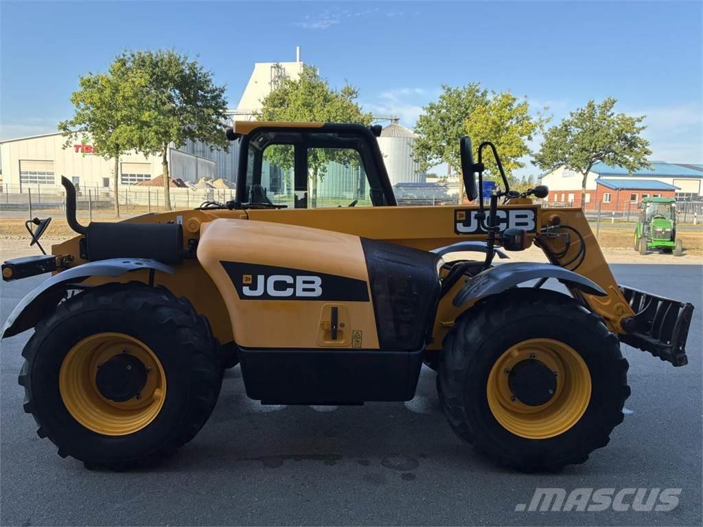 JCB 526-56 Maatalouskurottajat