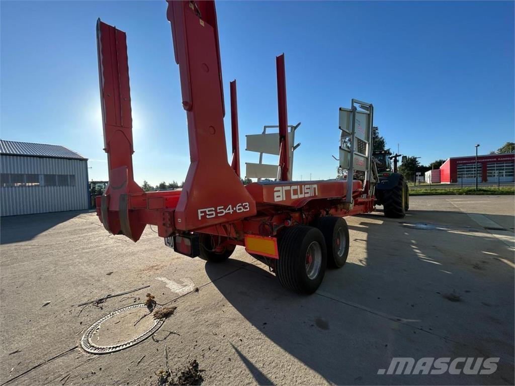 Arcusin FS 54.63 Paalivaunut