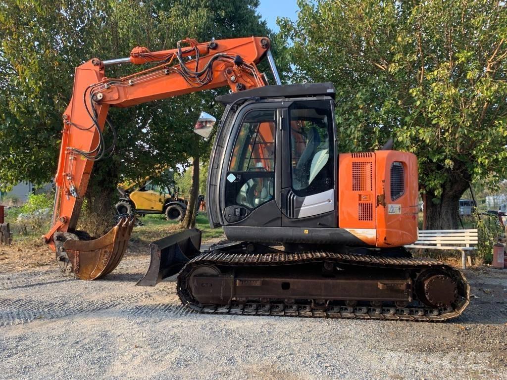 Hitachi ZX 135 US-5B Telakaivukoneet
