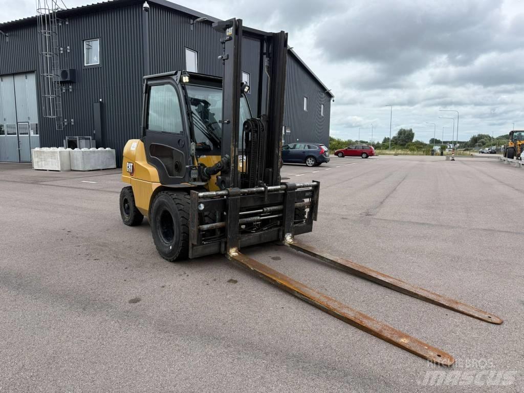 CAT DP45NB Dieseltrukit