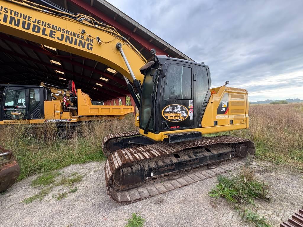 CAT 323 NG - nextgen Telakaivukoneet