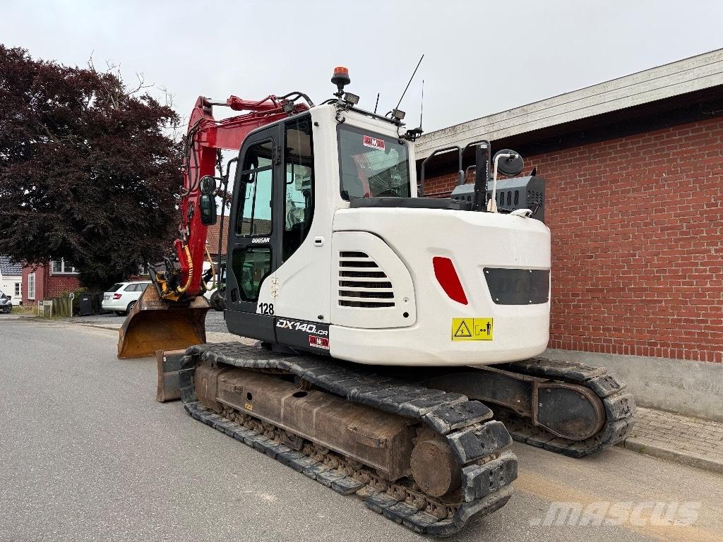 Doosan DX 140 LCR Telakaivukoneet