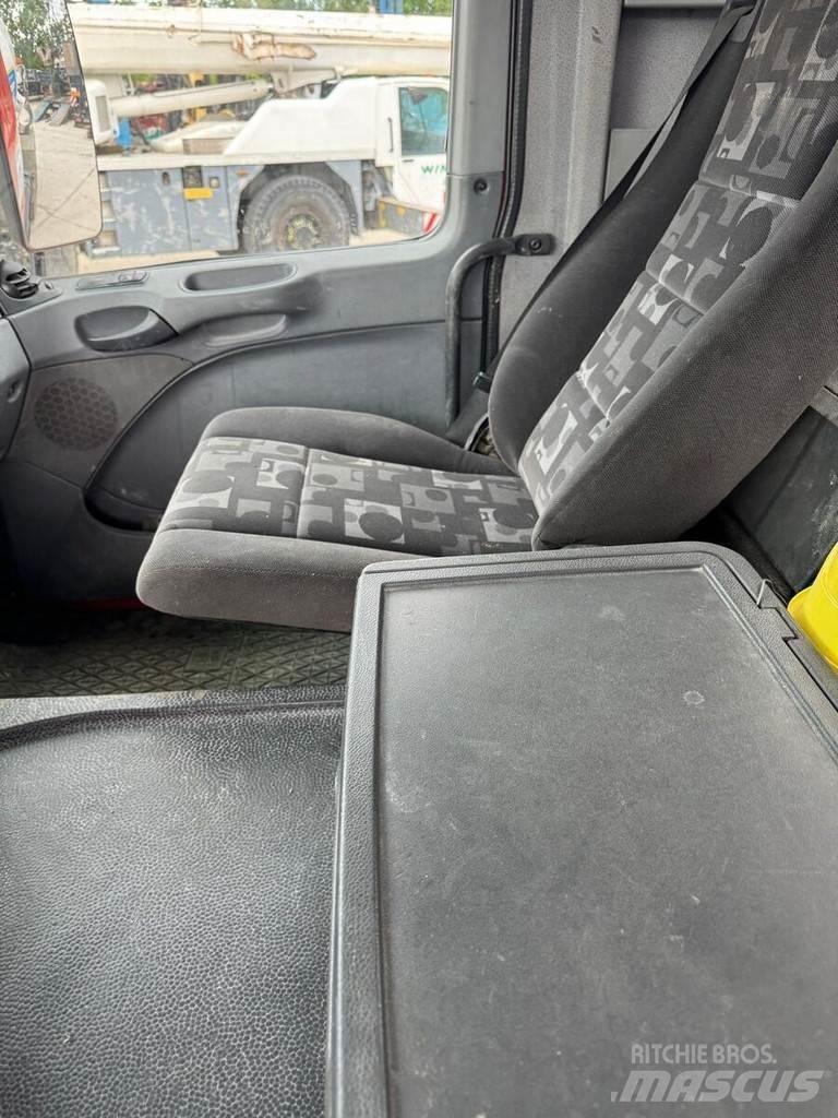 MAN TGS 32 - 440 Nostovarsi-vaihtolavakuorma-autot