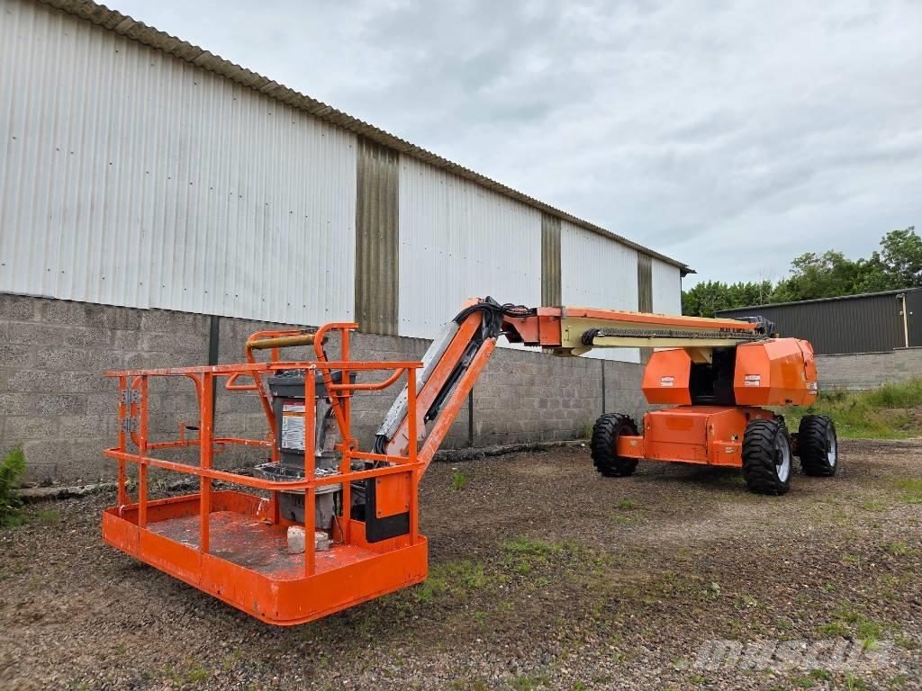 JLG 660 SJ Teleskooppipuominostimet