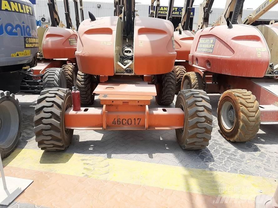 JLG 460SJ Teleskooppipuominostimet