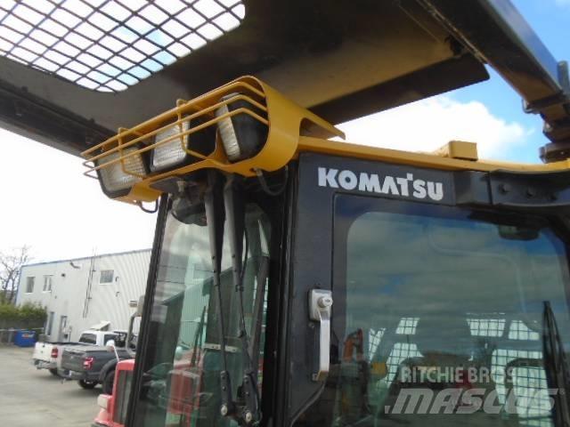 Komatsu D61PX-24 Telaketjupuskutraktorit
