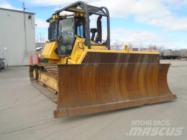 Komatsu D61PX-24 Telaketjupuskutraktorit