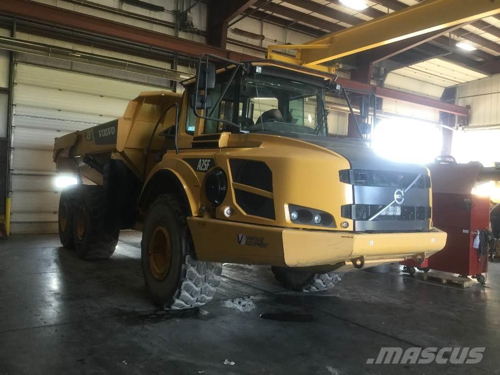 Volvo A 25 F Dumpperit