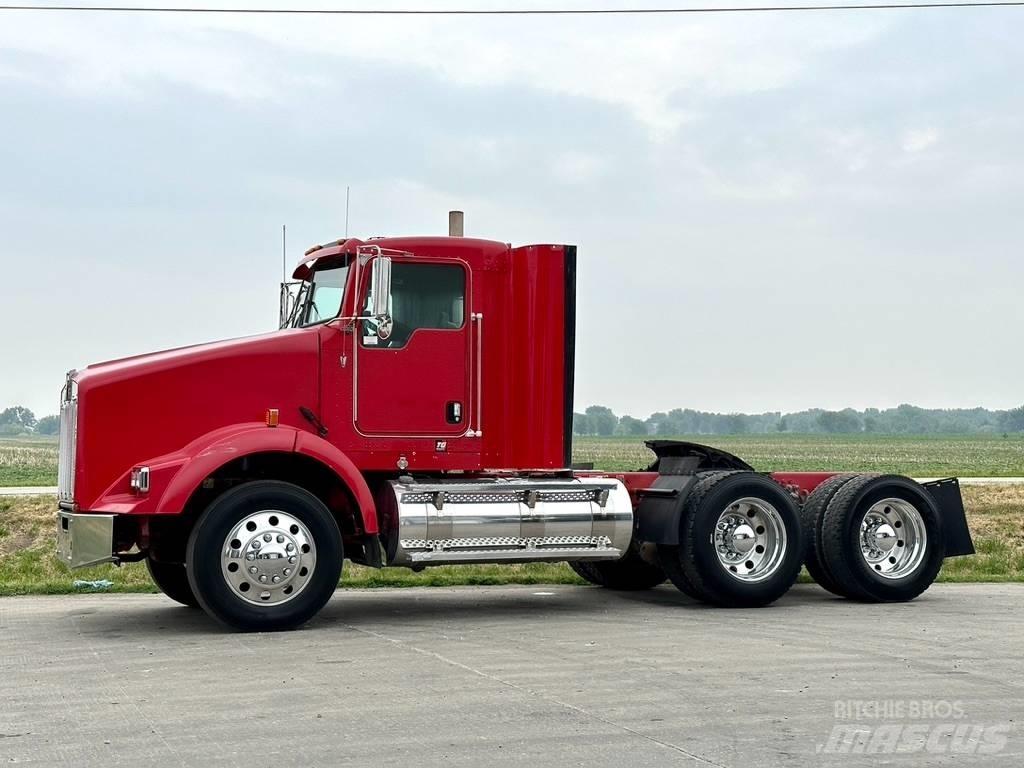 Kenworth T 800 Vetopöytäautot