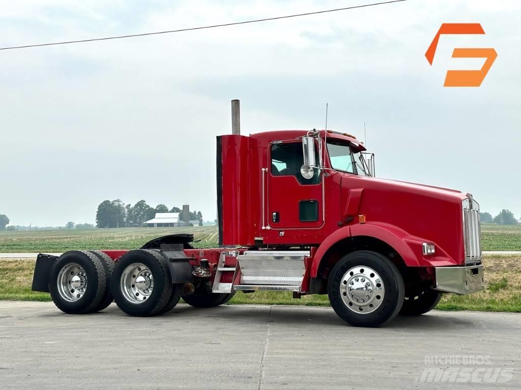 Kenworth T 800 Vetopöytäautot