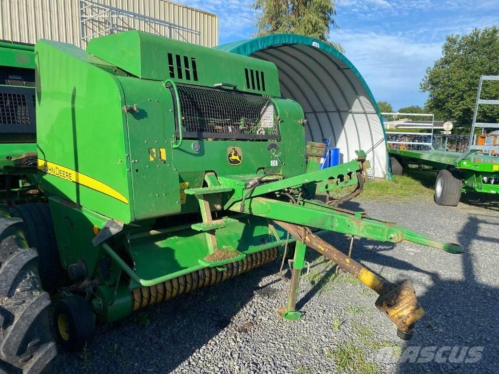 John Deere 568 Pyöröpaalaimet