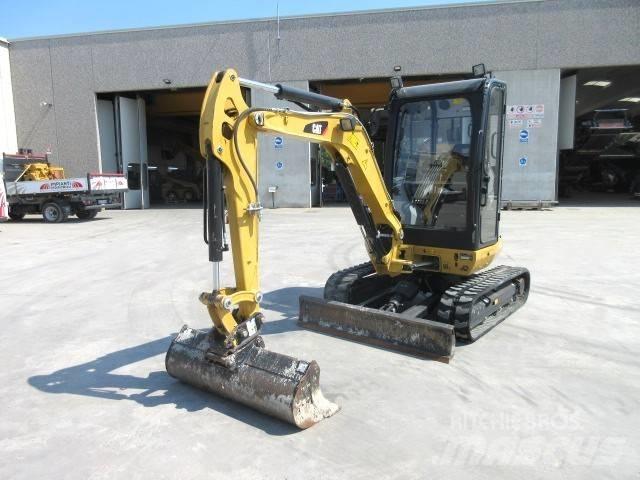 CAT 302.7 D CR Minikaivukoneet < 7t