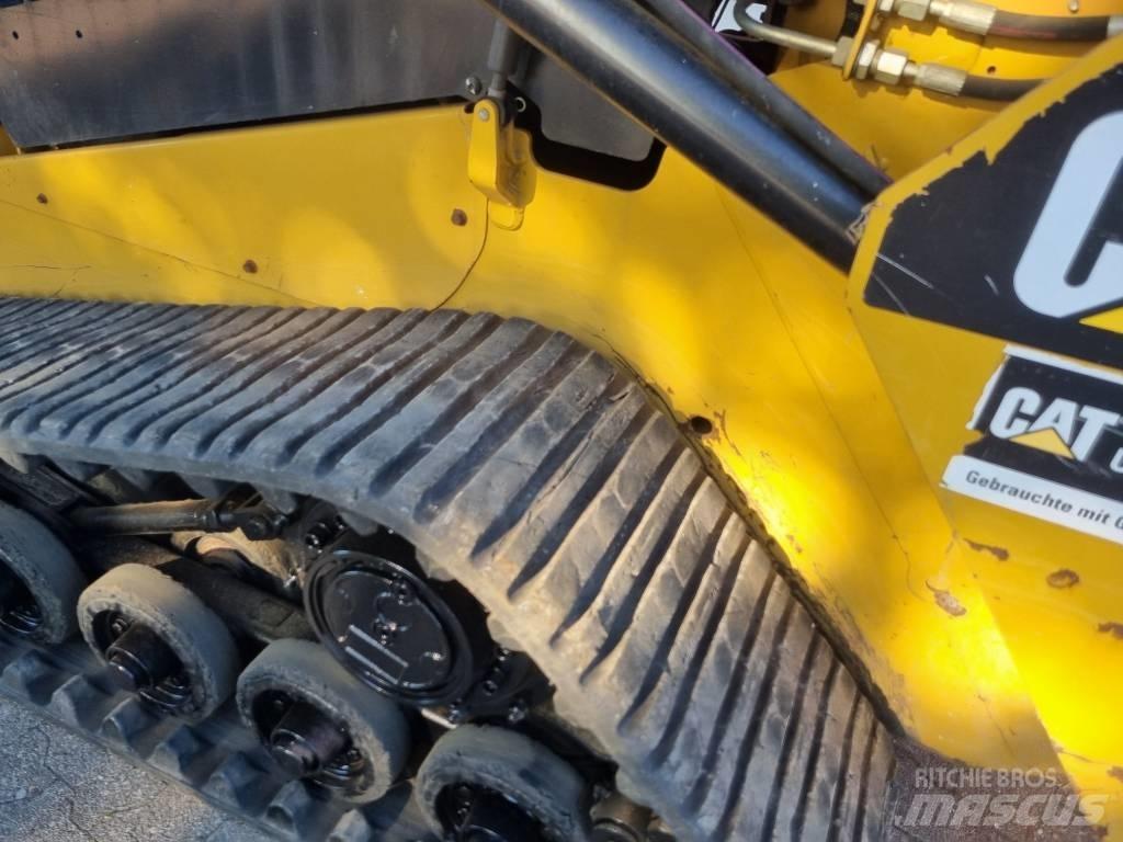 CAT 257 D Liukuohjatut kuormaajat