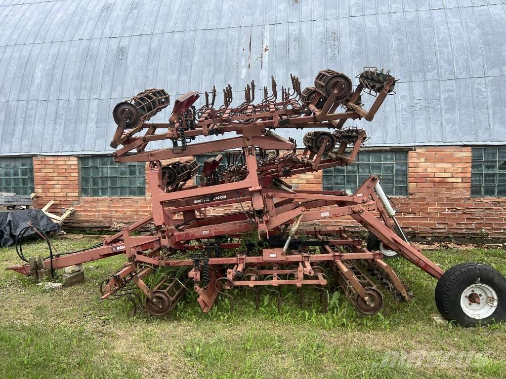 Kongskilde SP6000 Kultivaattorit