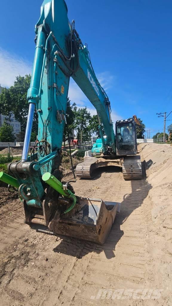 Kobelco SK 210 LC Telakaivukoneet