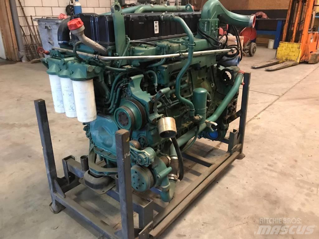 Volvo D12 Moottorit