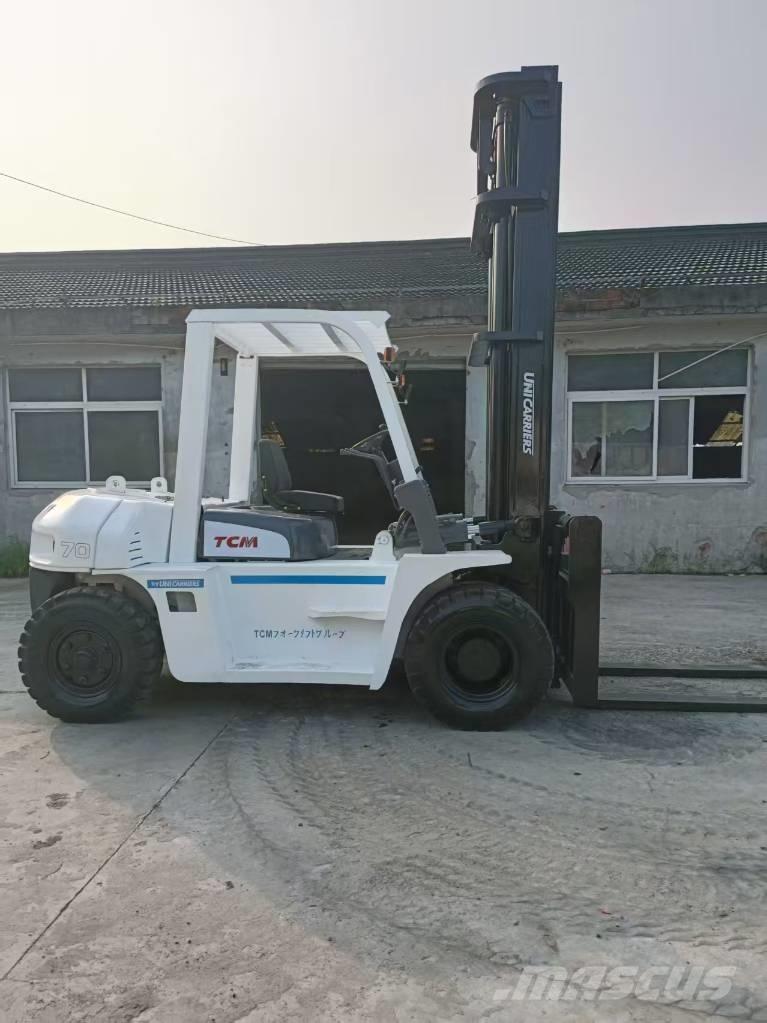 TCM FD 70 Z8 Umpikorikuorma-autot