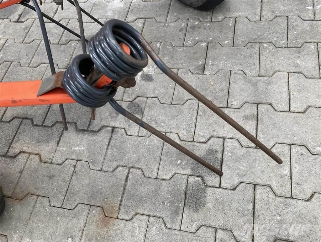 Kuhn GF 5001 MH Pöyhimet ja haravat