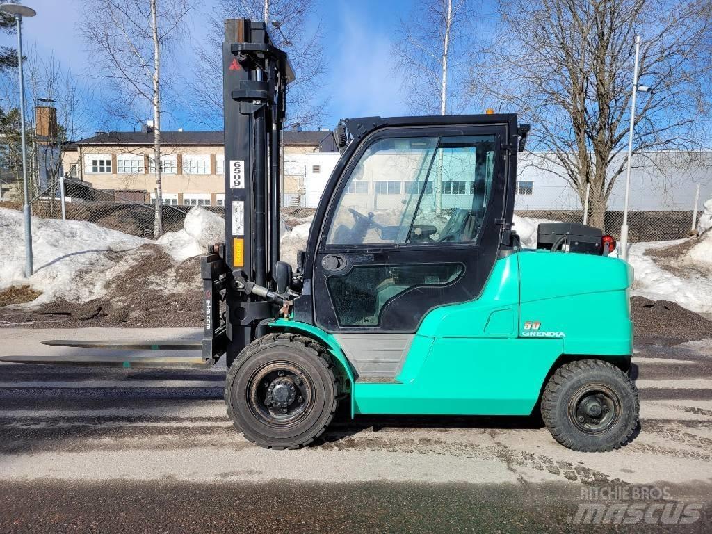 Mitsubishi FD50N Dieseltrukit