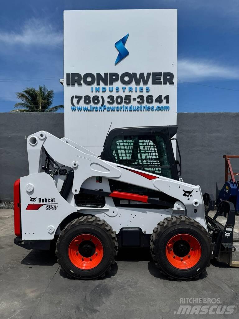 Bobcat S 740 Liukuohjatut kuormaajat