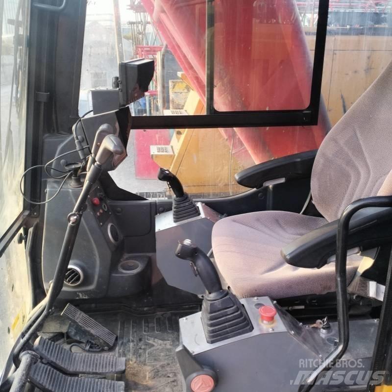 Sany SCC 600 A-6 Tela-alustaiset nosturit