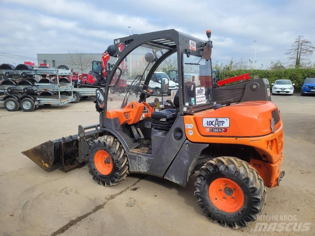 Ausa T 144 H Kurottajat