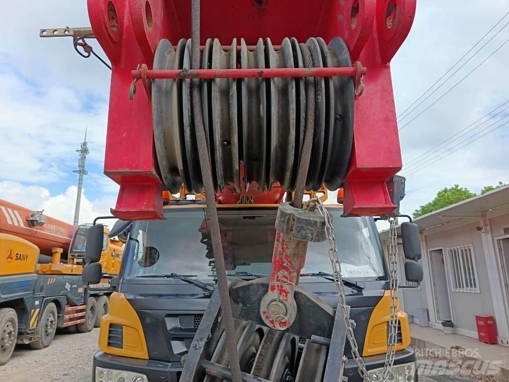 Sany SAC3000T Mobiilinosturit
