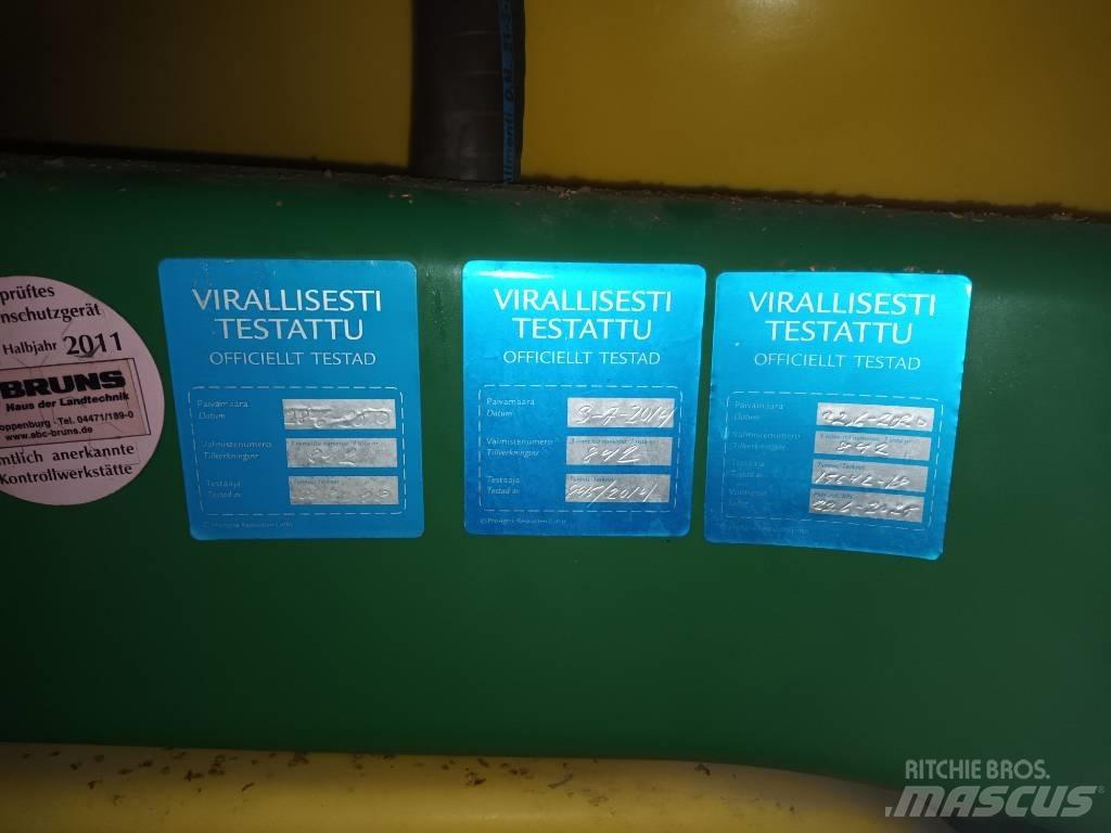 John Deere 840 Hinattavat ruiskut