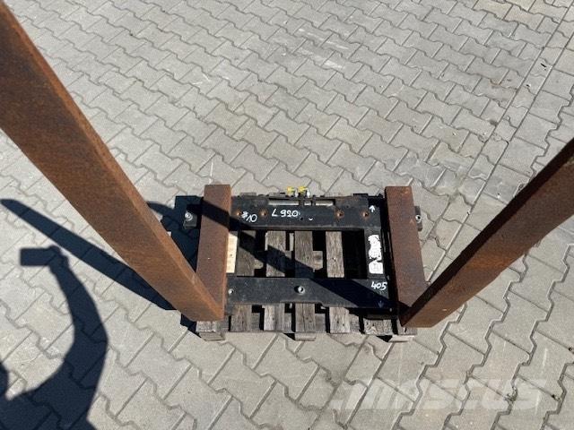 Volvo USED FORKS Trukkihaarukat