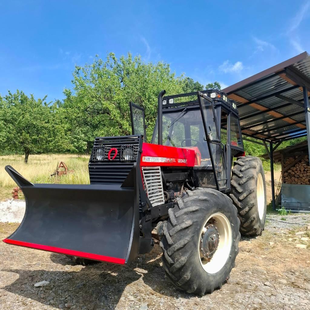 Zetor CRYSTAL Metsätraktorit