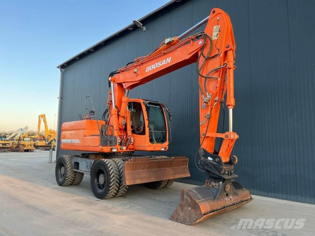 Doosan DX170W Pyöräkaivukoneet