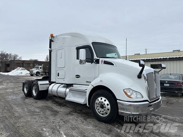 Kenworth T680 Vetopöytäautot
