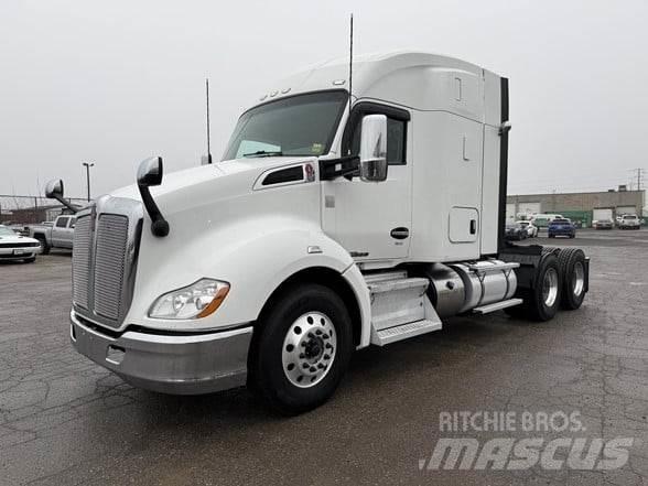 Kenworth T680 Vetopöytäautot