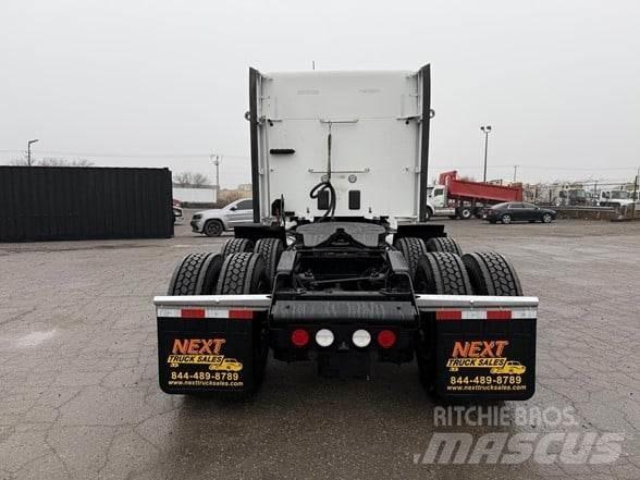 Kenworth T680 Vetopöytäautot