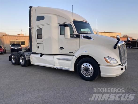 Kenworth T680 Vetopöytäautot