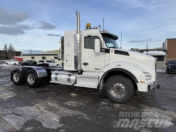 Kenworth T880 Vetopöytäautot