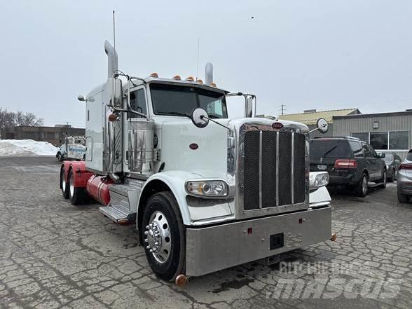 Peterbilt 389 Vetopöytäautot