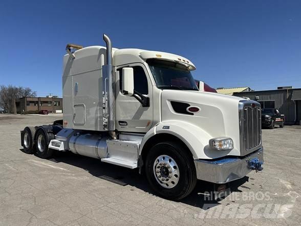 Peterbilt 567 Vetopöytäautot