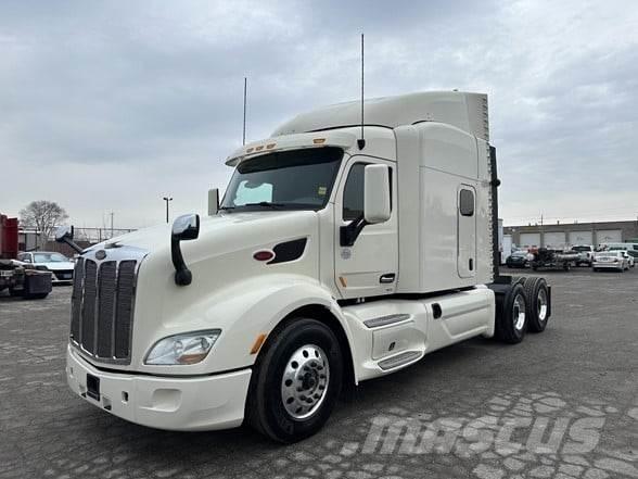 Peterbilt 579 Vetopöytäautot