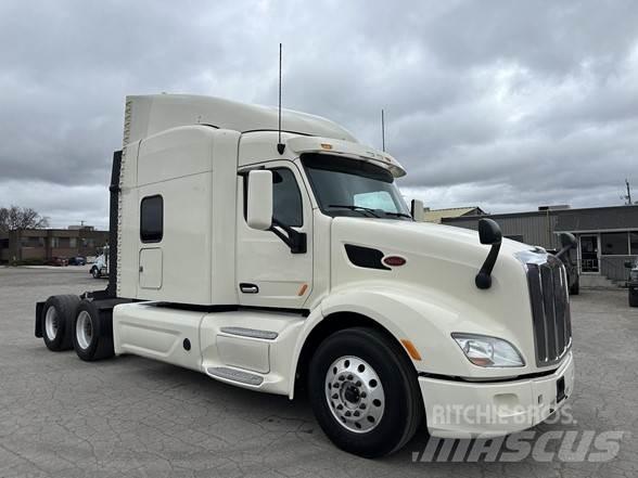Peterbilt 579 Vetopöytäautot