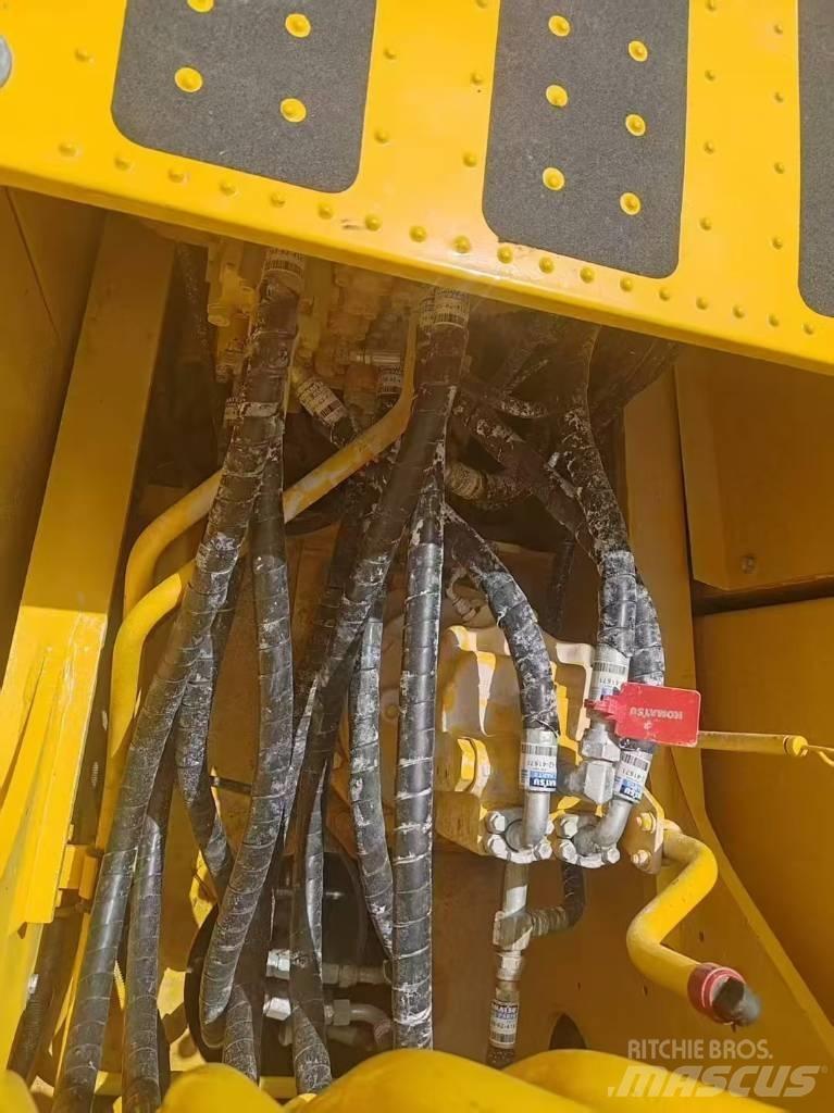 Komatsu 200-8 Telakaivukoneet