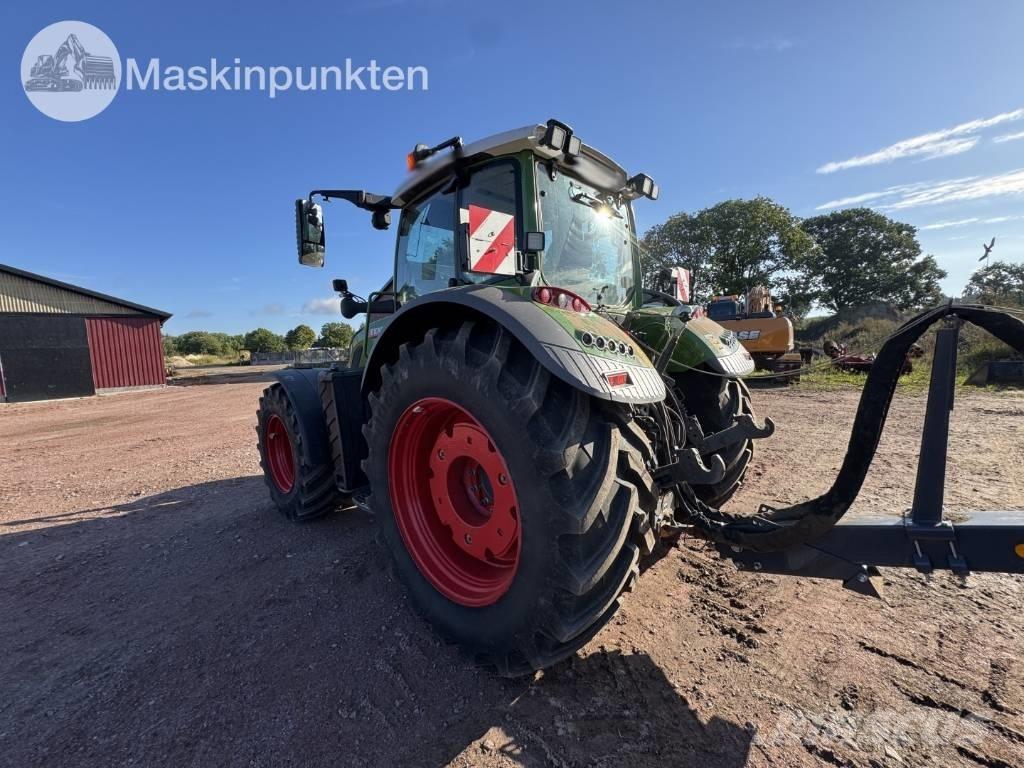 Fendt 724 Vario Traktorit