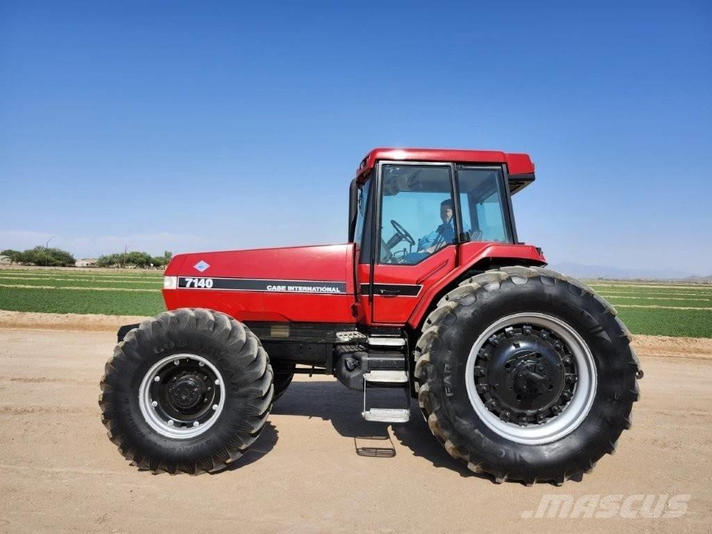 Case IH 7140 Traktorit