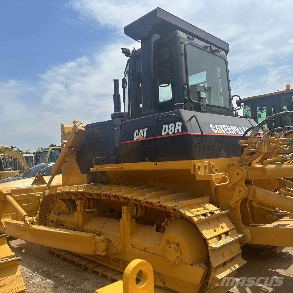 CAT D 8 R Telaketjupuskutraktorit
