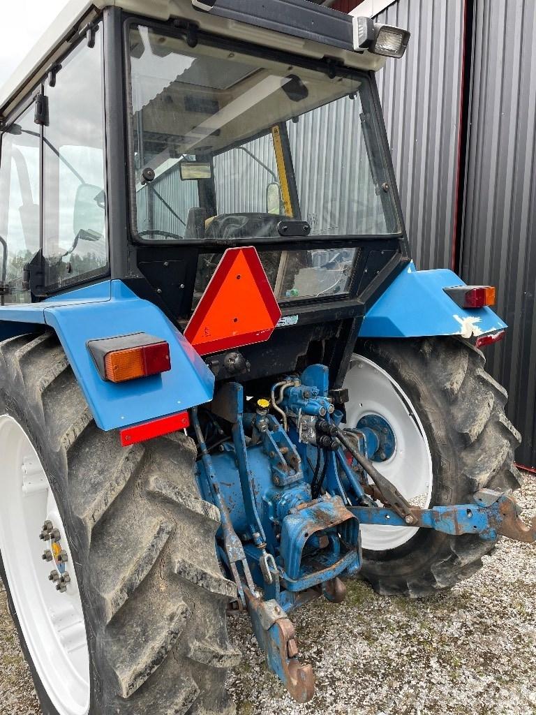 Ford 4830 Traktorit