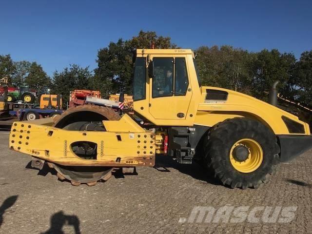 BMW 226D Yksivalssijyrät