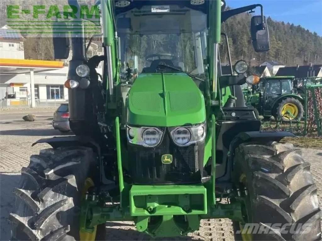 John Deere 6100m Traktorit