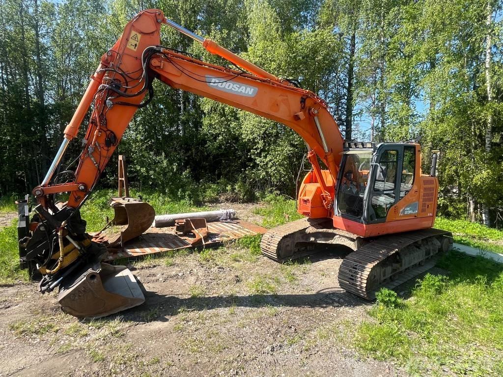 Doosan DX 235 LCR Telakaivukoneet
