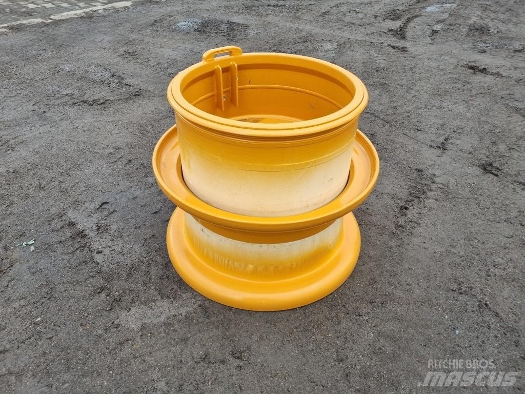 CASE 921 E rims Renkaat ja vanteet